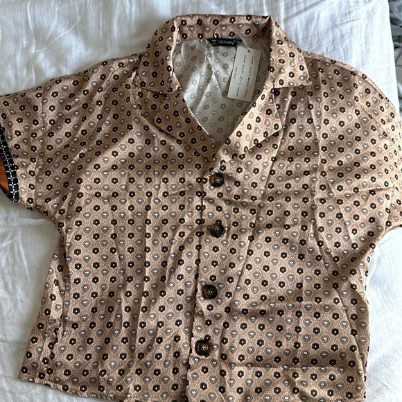 Shirt and shorts set - Picture 3 of 3